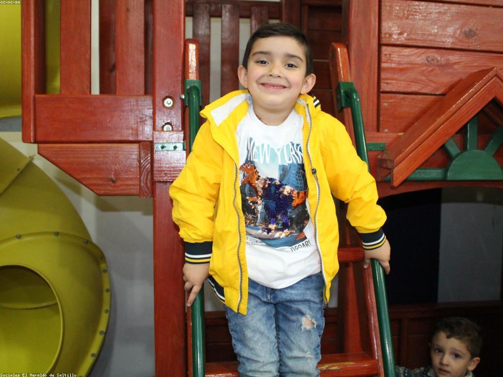 ជំនាញលេង: ការអភិវឌ្ឍន៍ជំនាញក្នុងការលេង